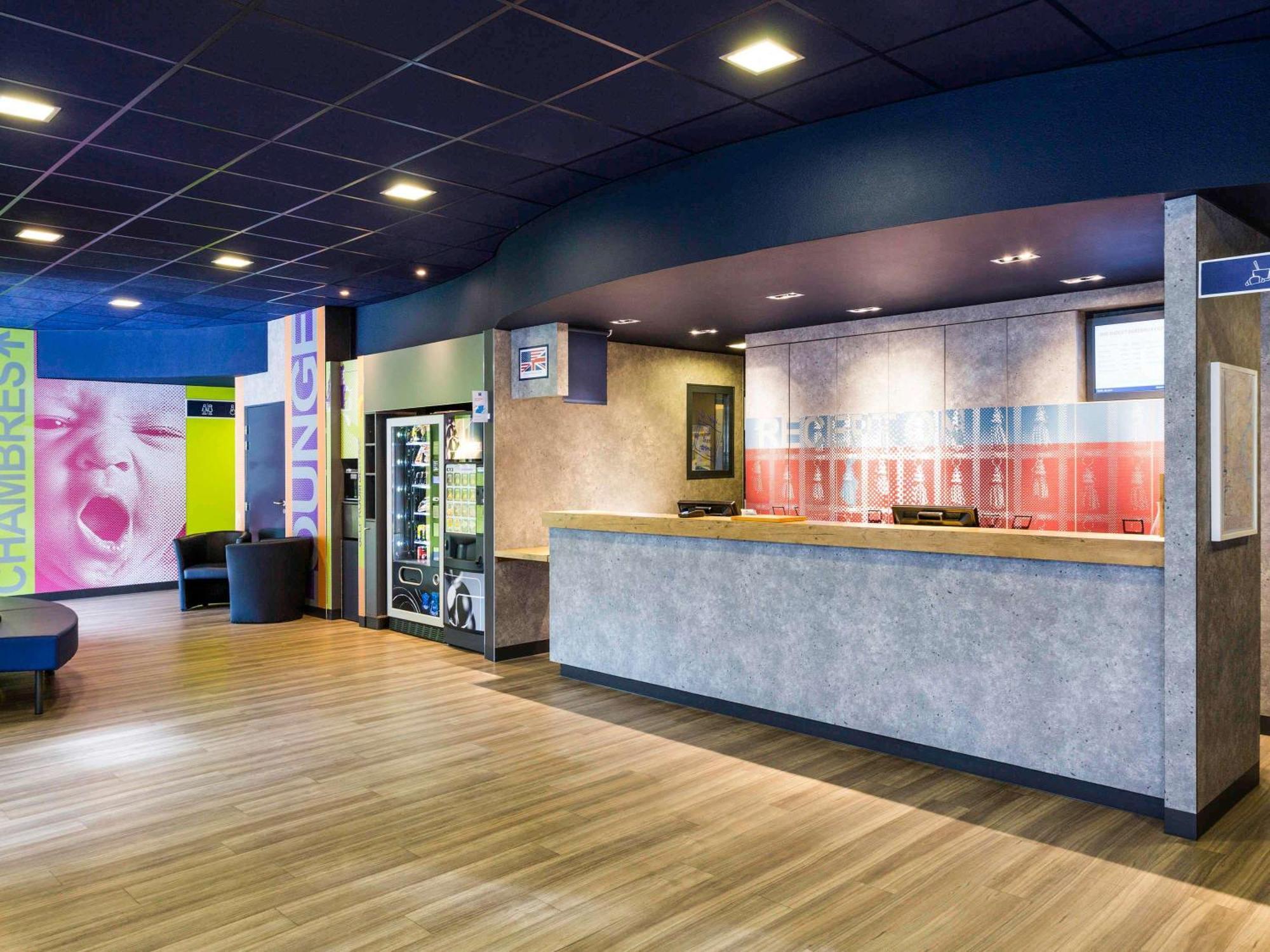 Ibis Budget Bordeaux Centre - Gare Saint Jean Exterior photo